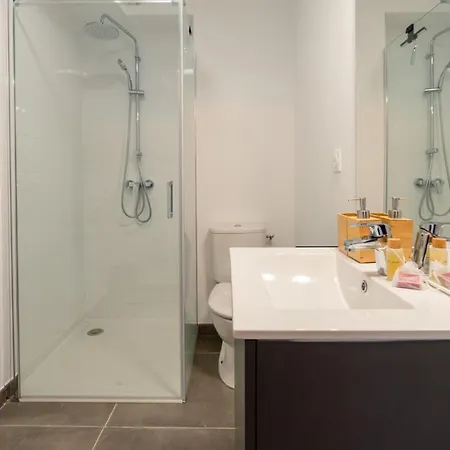 Cosy & Chic Sea & Lagoon View Garage Parking Appartement *