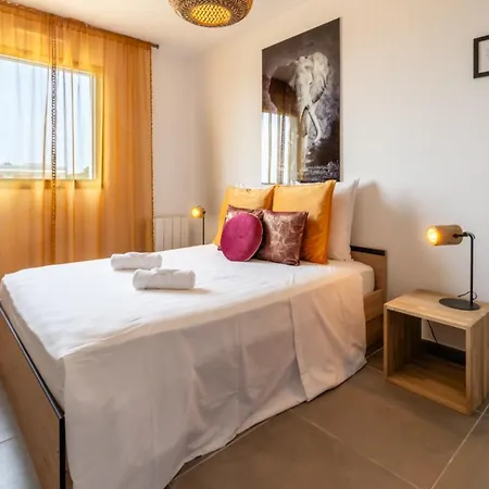 Cosy & Chic Sea & Lagoon View Garage Parking Διαμέρισμα Σετ