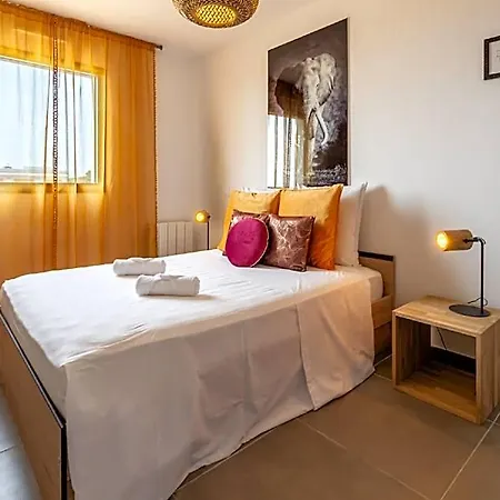 Cosy & Chic Sea & Lagoon View Garage Parking Apartment Sète
