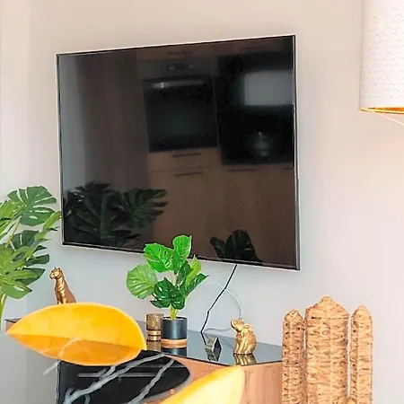 Apartment Cosy & Chic Sea & Lagoon View Garage Parking