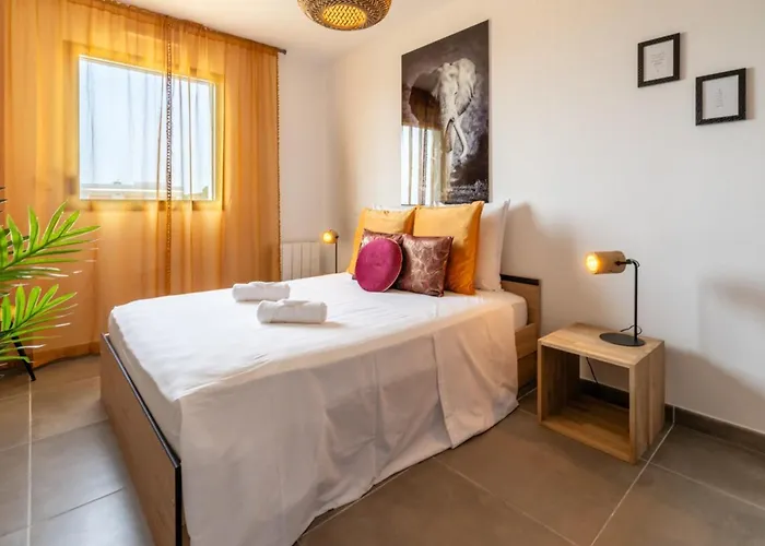 Cosy & Chic Sea & Lagoon View Garage Parking Διαμέρισμα Σετ